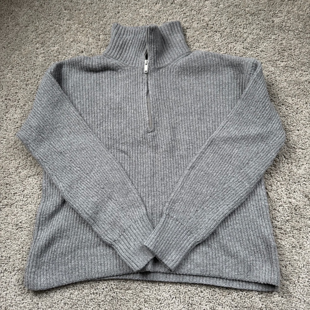 Old Navy Gray Knit Quarter Zip Sweater Size Small
